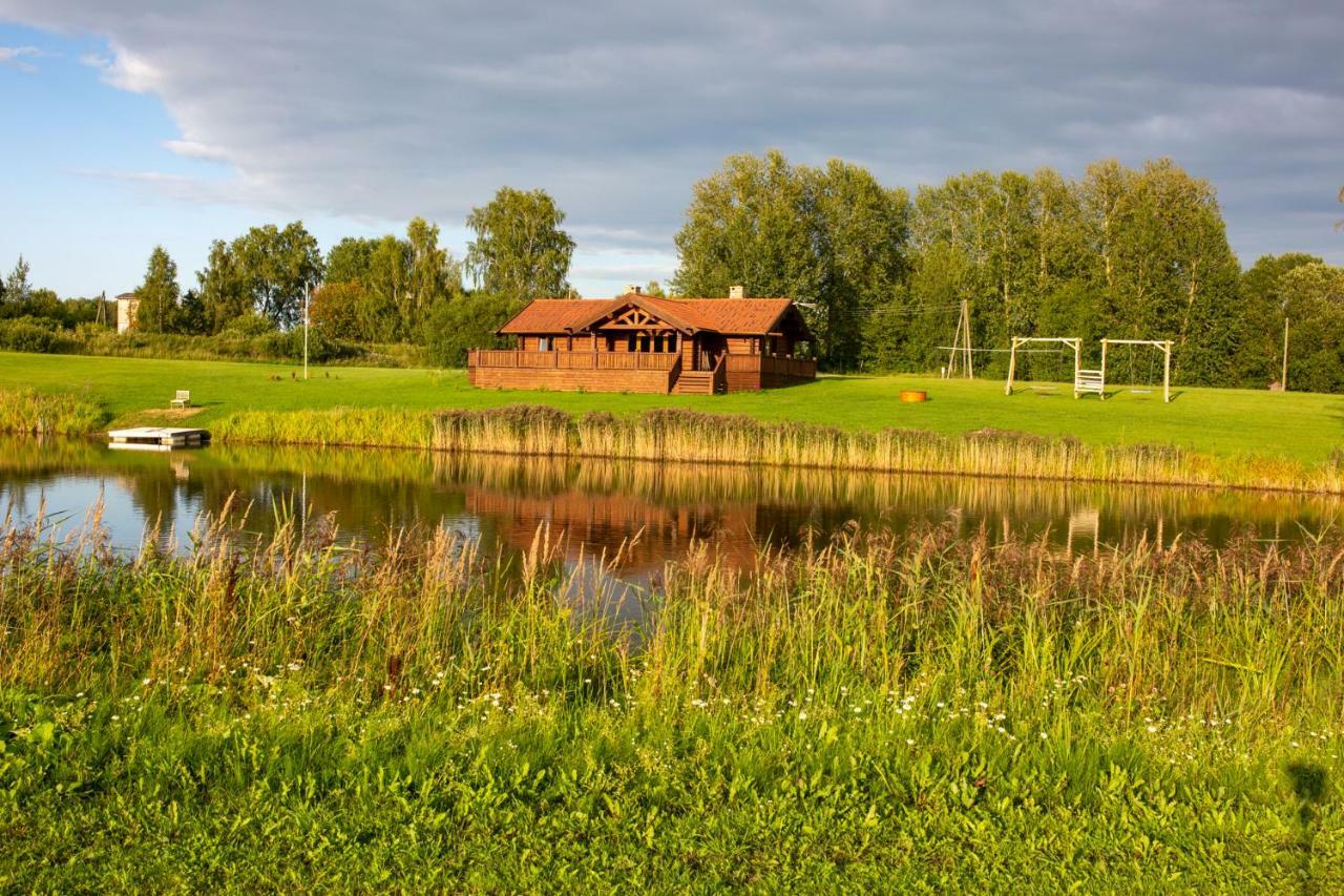 Trejdeksni Villa Limbazi Exterior foto