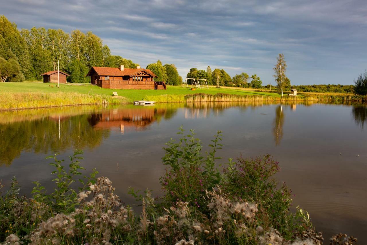 Trejdeksni Villa Limbazi Exterior foto